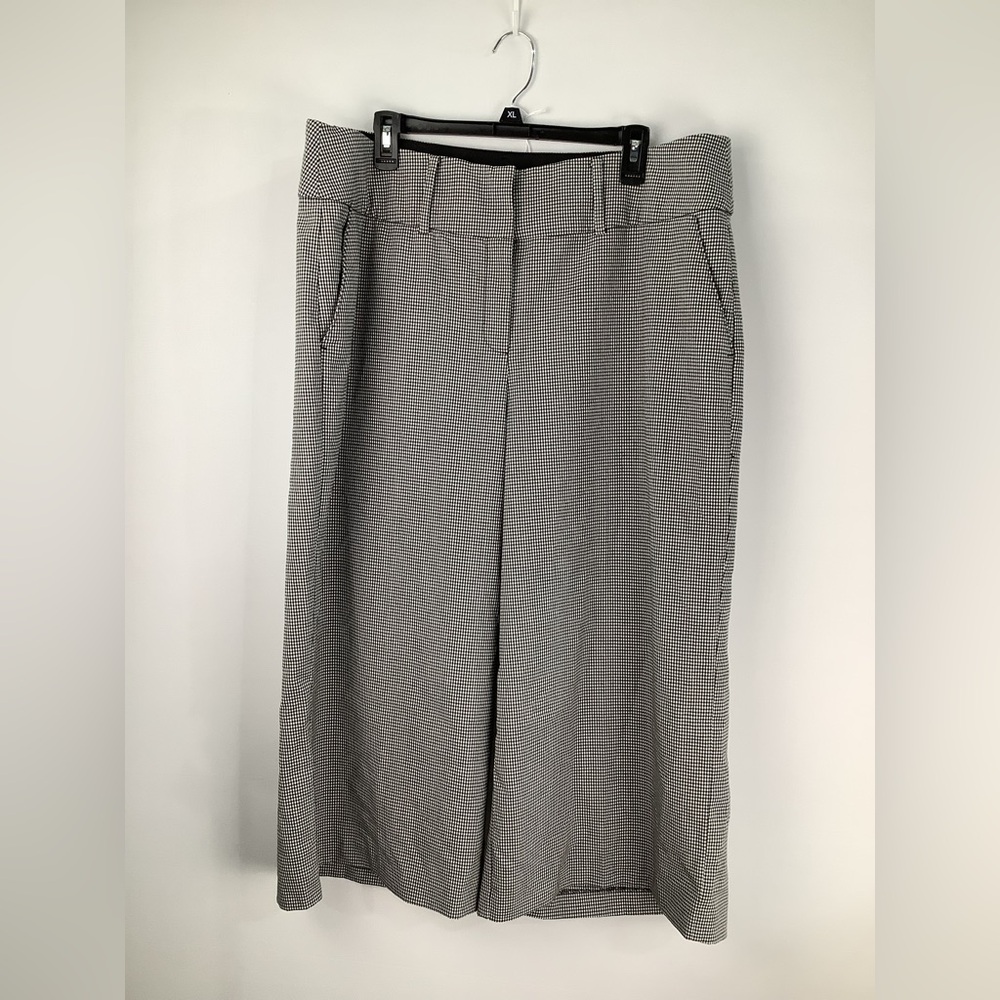 Lane Bryant Wide Leg Cropped Pants womens size 18